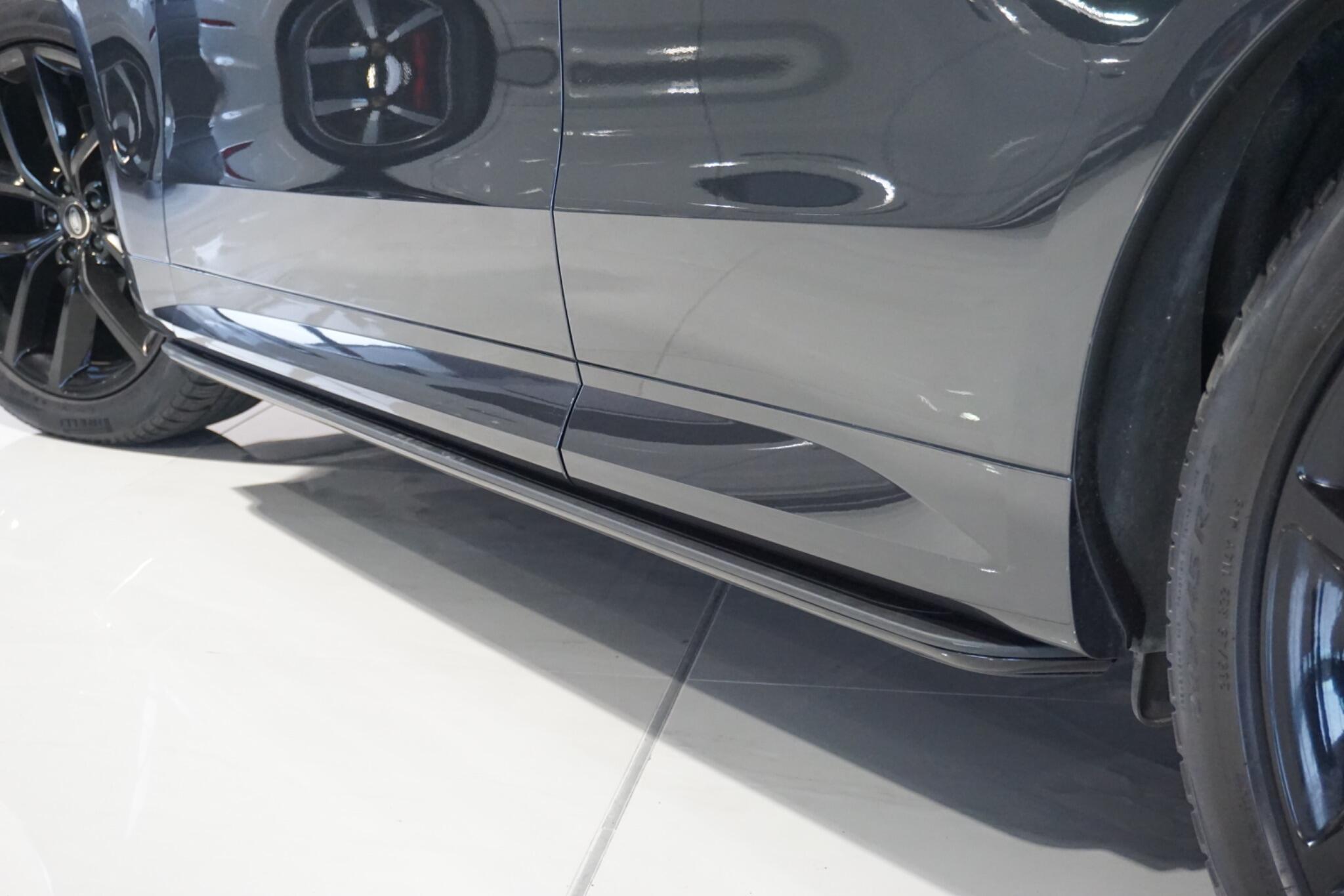 Land Rover Range Rover Sport 3.0 D300 MHEV Dynamic SE SUV 5dr Diesel Auto 4WD Euro 6 (s/s) (300 ps)